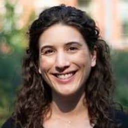 Cassandra Handan-Nader